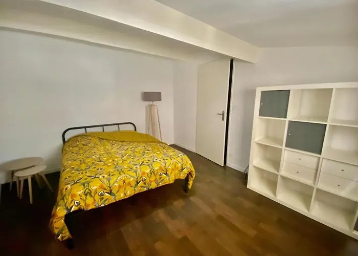 Apartment Le Carnot: City Centre With Parking Space *