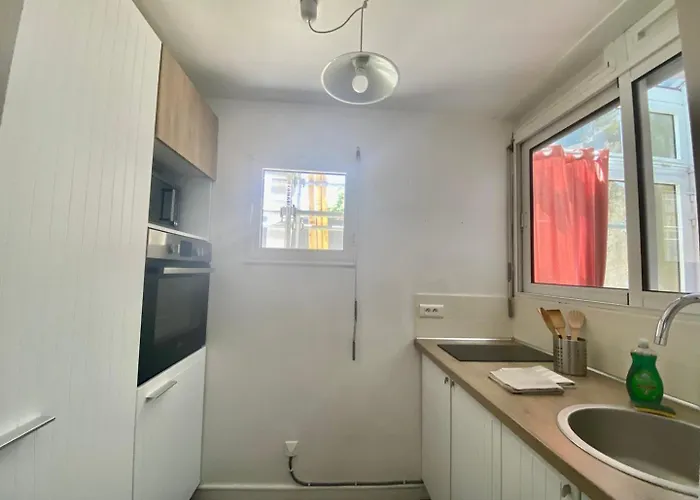 Le Carnot: City Centre With Parking Space Apartment *