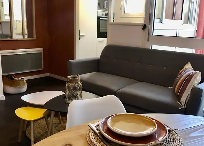 Le Carnot: City Centre With Parking Space *