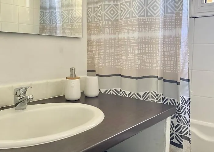 Le Carnot: City Centre With Parking Space * Poitiers